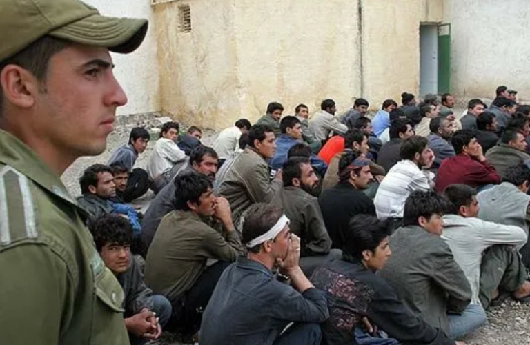 مجلس ایران ورود و اقامت غیرمجاز اتباع خارجی را تشدید کرد